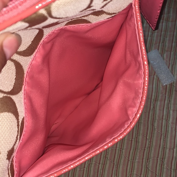 Coach purse - Picture 6 of 10